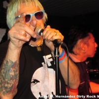 uk subs dirty rock 007