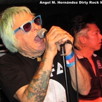 uk subs dirty rock 010