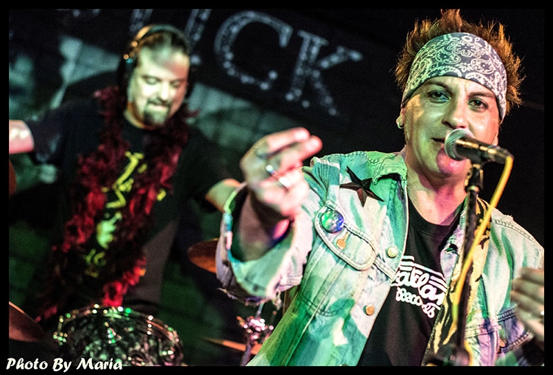 Lipstick fiesta antikaraoke 2016.2 Lipstick fiesta antikaraoke 2016.2