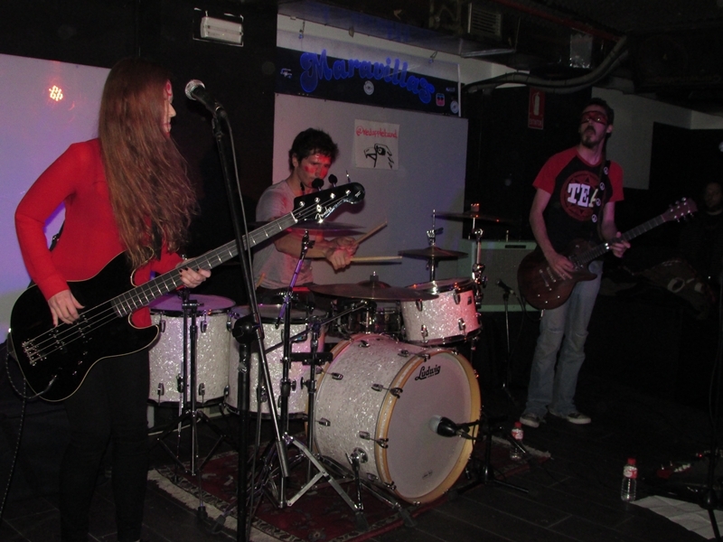 red apple madrid 004