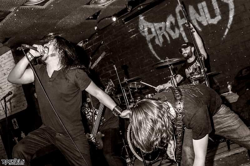 ARCANUS y AK (9)
