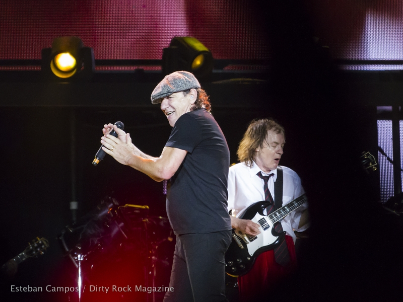 Brian Johnson habla de su salida de AC/DC