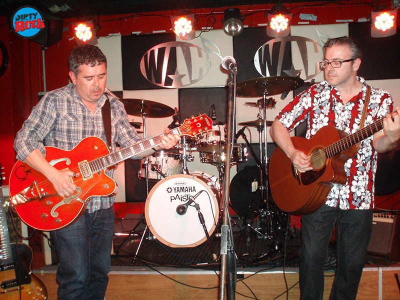 Twin Guitars en concierto Valencia