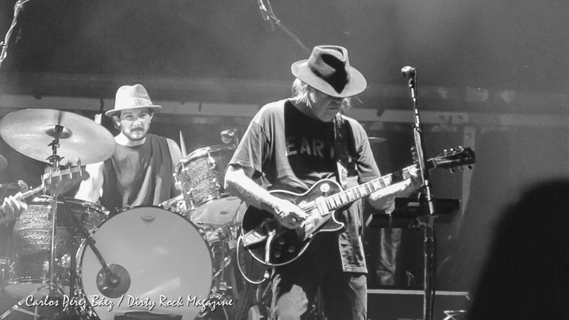  Neil Young and Promise of the Real en Barcelona 2016 Poble Espanyol
