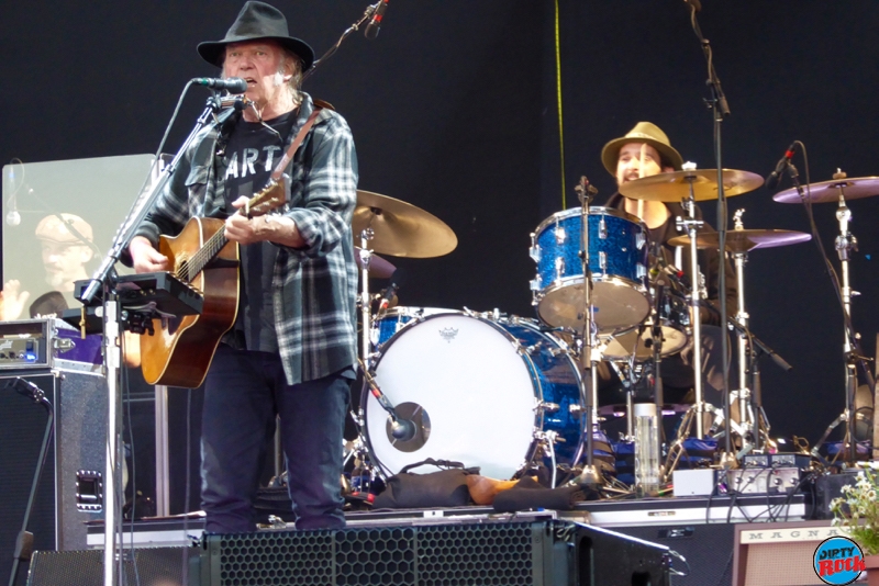 Neil Young and Promise of the Real en Madrid Mad Cool Festival.11 Neil Young and Promise of the Real en Madrid Mad Cool Festival.11