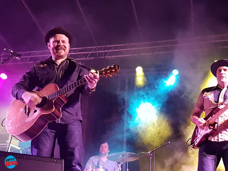 El Último Vals en Frías 2016 Danny and The Champions of the World.2