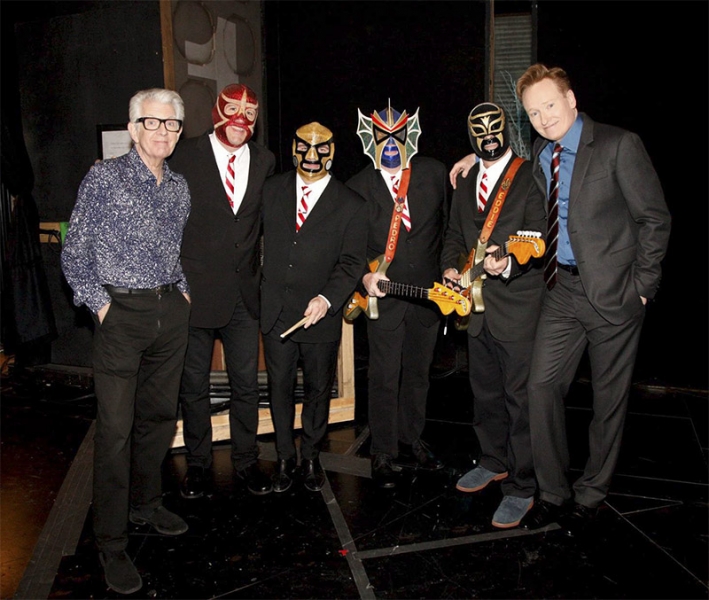 Nick Lowe con Los Straitjackets de gira en España 2016