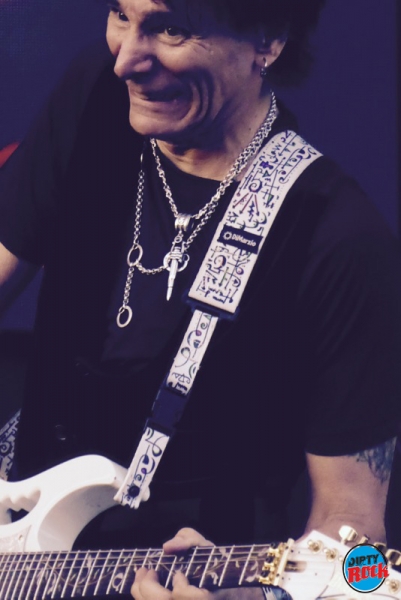 Steve Vai en las Noches del Botánico Madrid 2016.1