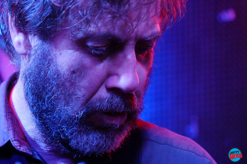 Peter Bruntnell presenta su nuevo disco Nos Da Comrade en Madrid.1