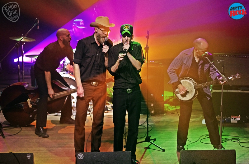 Slim Cessna´s Auto Club en el Kafe Antzokia Bilbao 2016.12