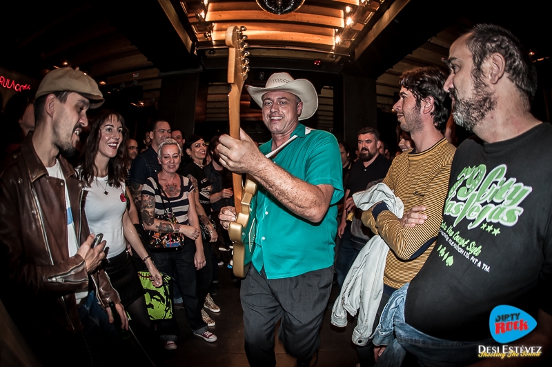 Deke Dickerson and The Sex-Phonics en Barcelona 2016.3 Deke Dickerson and The Sex-Phonics en Barcelona 2016.3