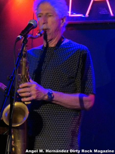 yellowjackets 2016 010 yellowjackets 2016 010