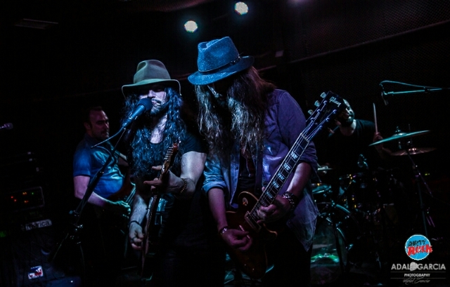 The Electric Alley Sala La Choza 03-13-12.04.56 The Electric Alley Sala La Choza 03-13-12.04.56