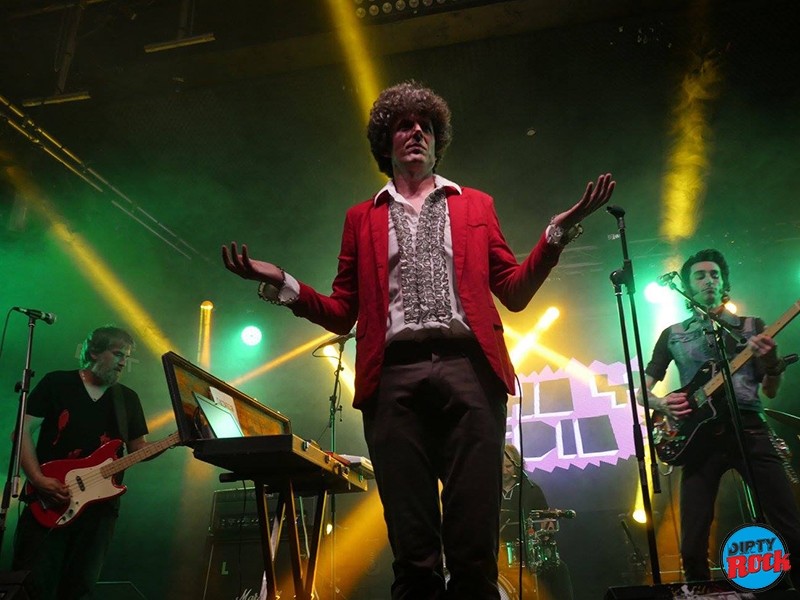 Cabezafuego presenta Somos droga nuevo disco.8 Cabezafuego presenta Somos droga nuevo disco.8