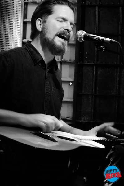 John Smith presentó su nuevo disco Headlong.8 John Smith presentó su nuevo disco Headlong.8