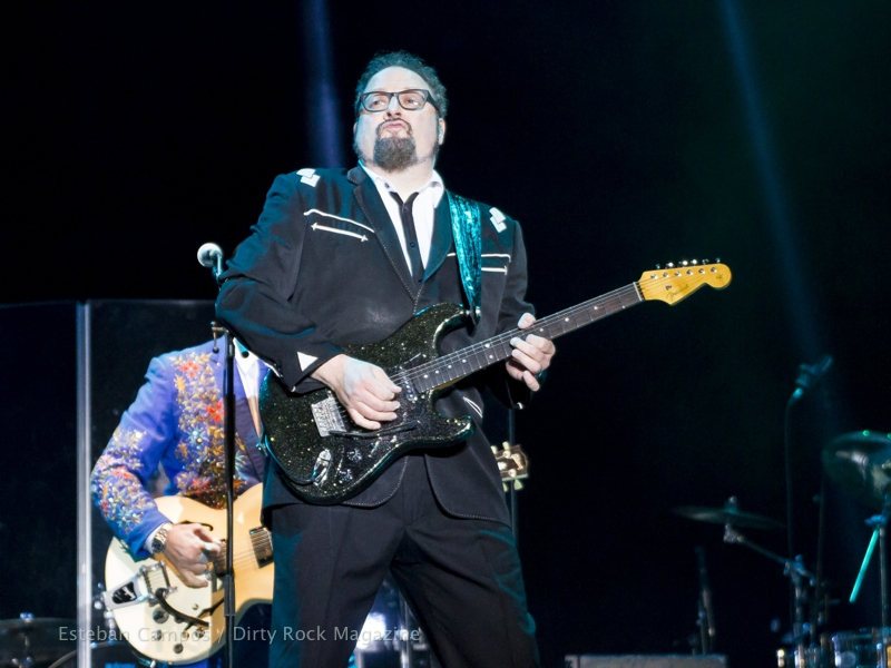 Chris Isaak-IMG_3935_101 Chris Isaak-IMG_3935_101