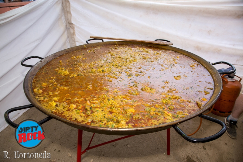 8 8