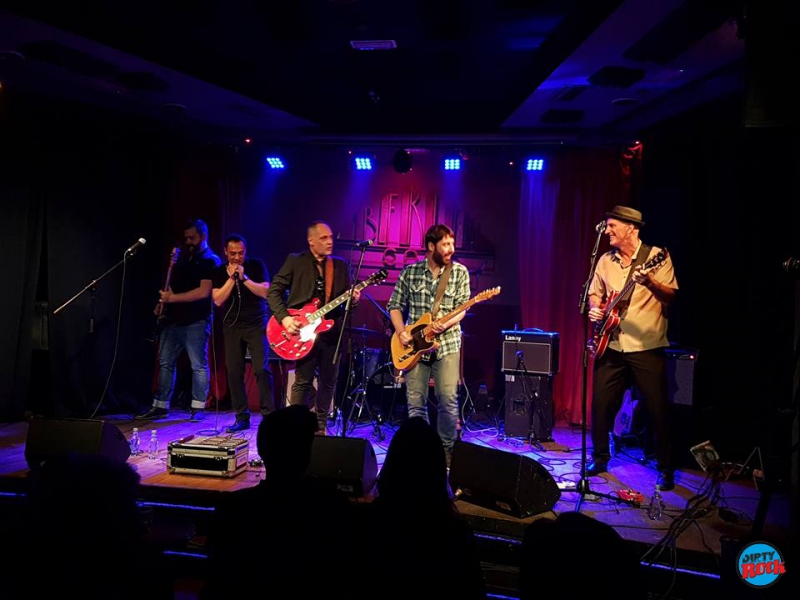 The 44 Dealers celebraron su décimo aniversario con Blues.2 The 44 Dealers celebraron su décimo aniversario con Blues.2