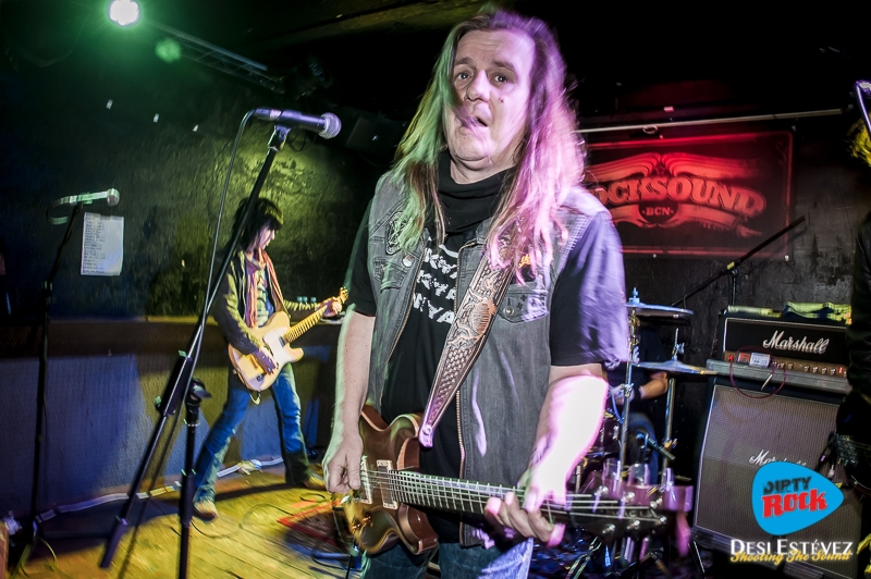 Crónica de Rhino Bucket la honestidad del rock n´ roll.