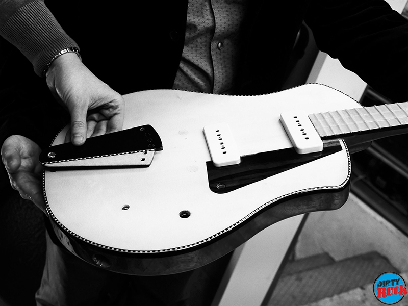 Serie Lutieres del blues-rock Francisco Pamies.4 Serie Lutieres del blues-rock Francisco Pamies.4