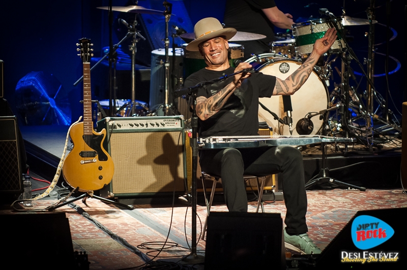 Ben Harper y Charlie Musselwhite en Barcelona 2018 Sala Barts.