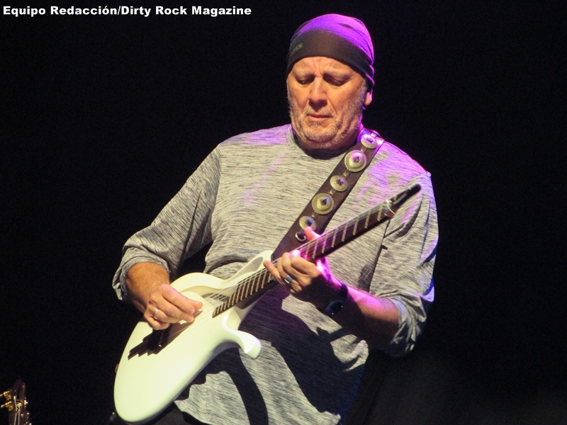 BBK MUSIC LEGENDS STEVE WINWOOD V BBK MUSIC LEGENDS STEVE WINWOOD V