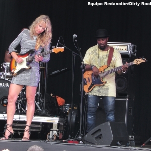 BBK MUSIC LEGENDS ANA POPOVIC IIX