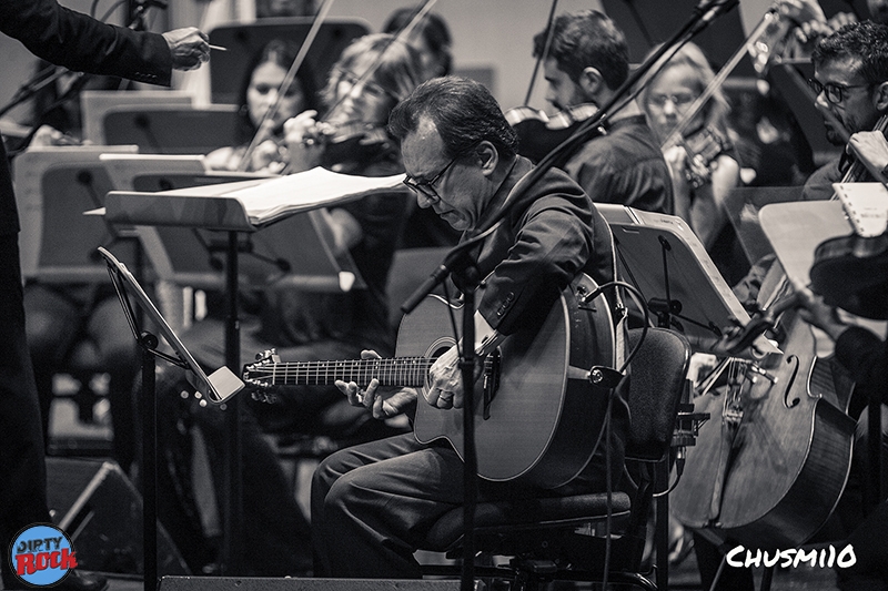 Santiago Auserón y la Orquesta Sinfónica de Castilla y León. Vagamundo