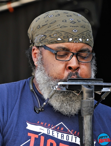 Alvin Youngblood Hart Motatalaz ensayo.2