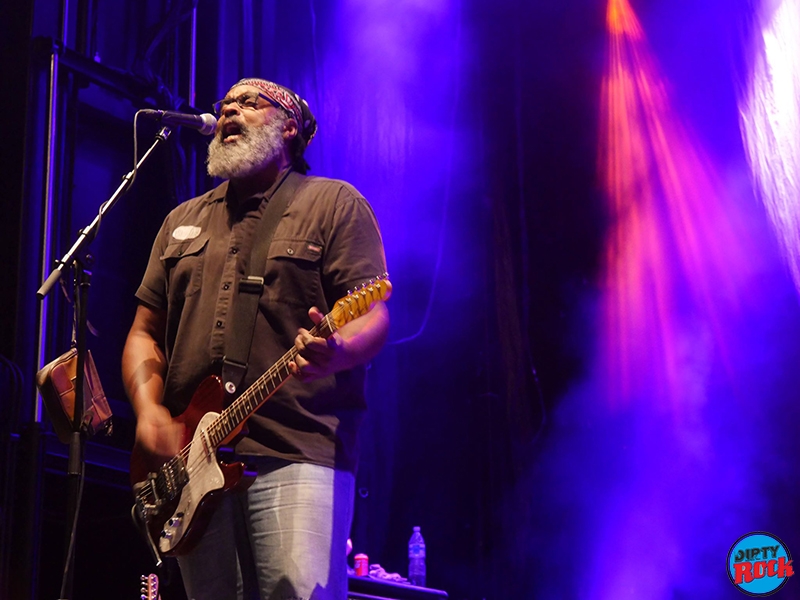 Alvin Youngblood Hart Motatalaz portada Alvin Youngblood Hart Motatalaz portada