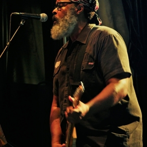 Alvin Youngblood Hart Motatalaz.36