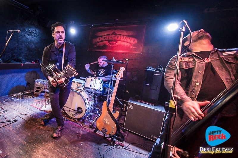 Wilko Johnson compartiendo escenario junto a Jesse Dayton en Madrid y Barcelona.