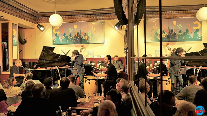 Ben y Leo Sidran celebran 20 años de música en el Café Central.
