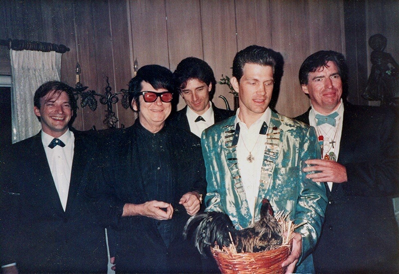 Adiós a James Calvin Wilsey, guitarrista de Chris Isaak y The Avengers