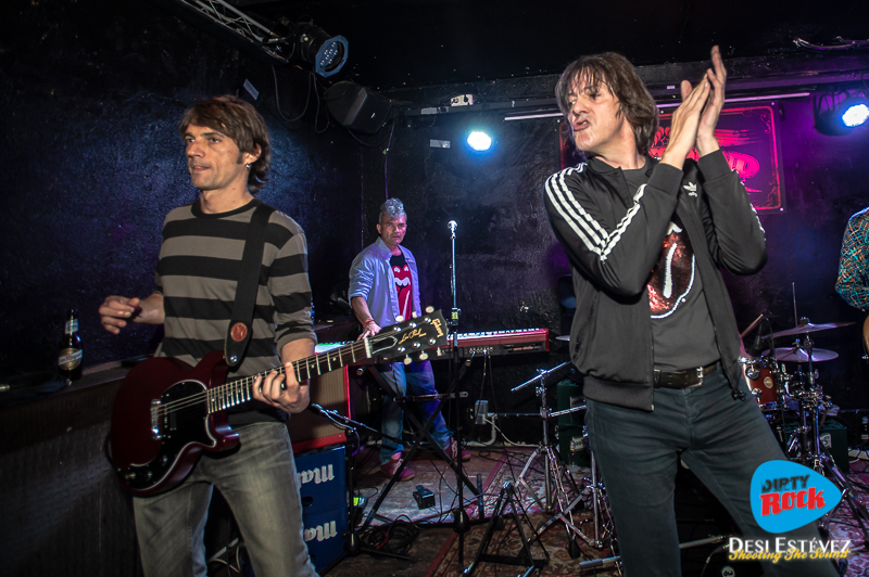 20190414-Smoking-Stones_DSI8088©DesiEstevez 20190414-Smoking-Stones_DSI8088©DesiEstevez