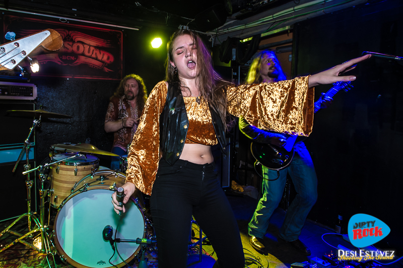 20190525-The-Mothercrow_DSI0205©DesiEstevez 20190525-The-Mothercrow_DSI0205©DesiEstevez