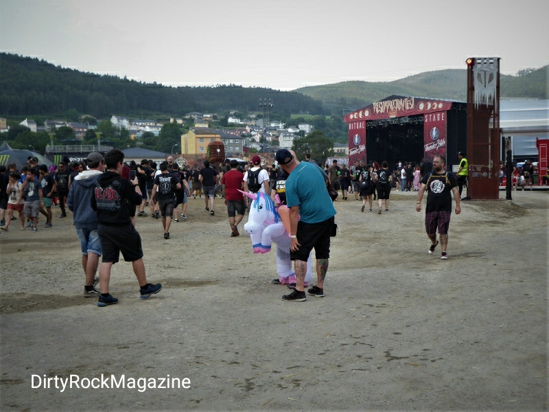 Resu19dirtyrockmagazine_105559 Resu19dirtyrockmagazine_105559
