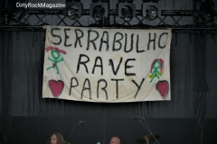 serrabulhoraveparty_resu19dirtyrockmagazine105428