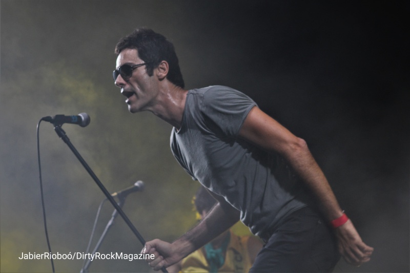 Monkeyfacesgcdirtyrockjrioboó_124745 Monkeyfacesgcdirtyrockjrioboó_124745