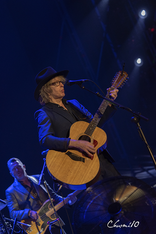 Rod-Stewart-The-Waterboys-y-Rulo-y-La-Contra-Banda-en-el-Músicos-en-la-Naturaleza-2019.5