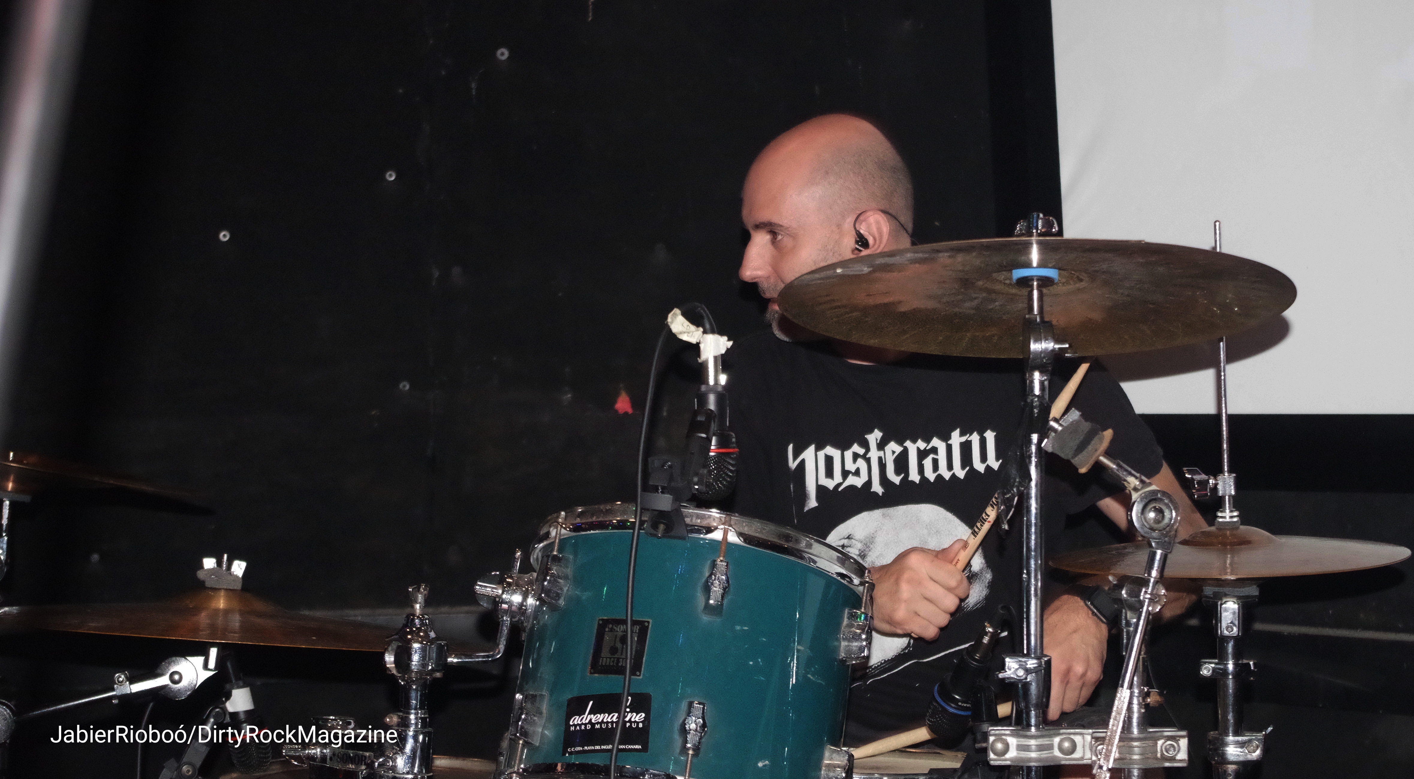Leizegcjabierioboódirtyrock_115636 Leizegcjabierioboódirtyrock_115636