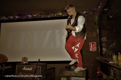 Leizegcdirtyrockjrioboo_191543