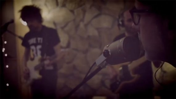 Breis presenta nuevo vídeo, Nada es suficiente