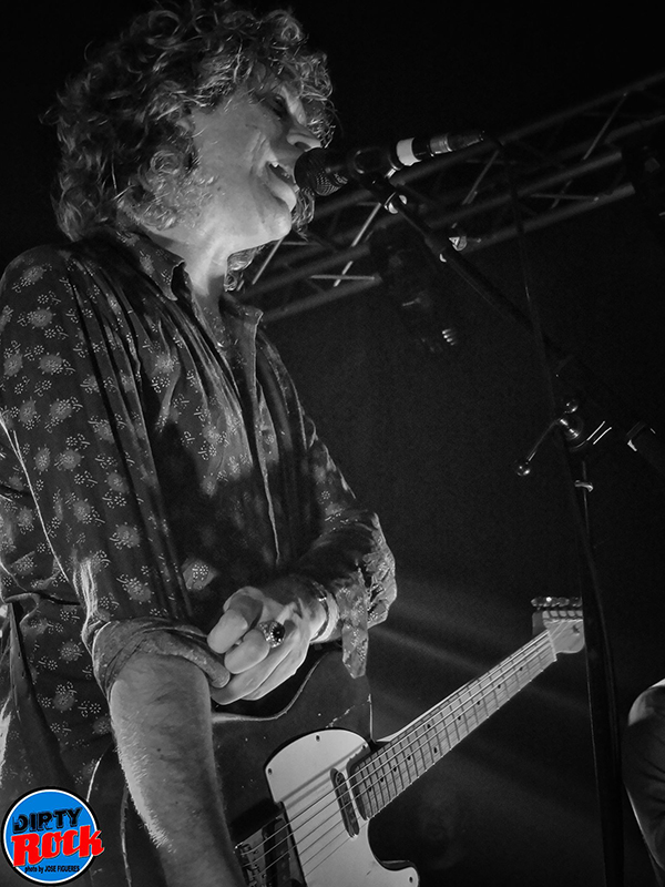 Los-Zigarros-Apaga-la-Radio-La-Mirona.19 Los-Zigarros-Apaga-la-Radio-La-Mirona.19