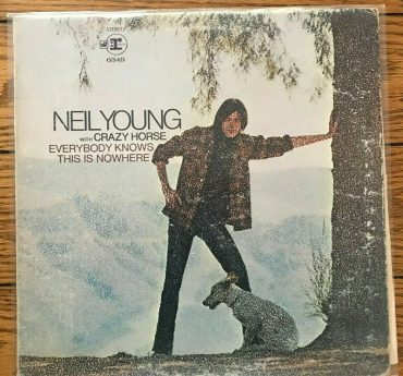 Neil-Young-Everybody-Knows-This-Is-Nowhere aniversario