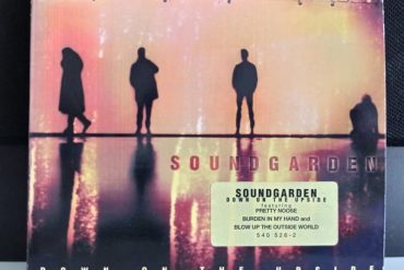 Soundgarden ‎– Down On The Upside