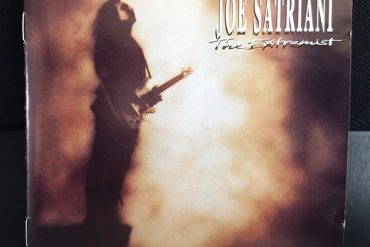 Joe Satriani publicó The Extremist tal día como hoy