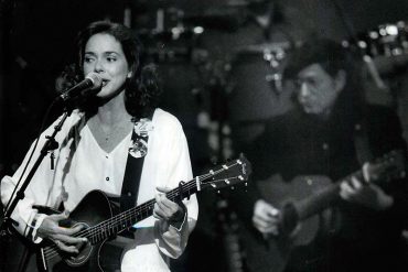Adiós a Nanci Griffith RIP DEP