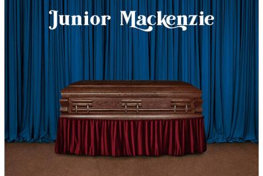 Junior Mackenzie, Now That We Are Dead nuevo disco