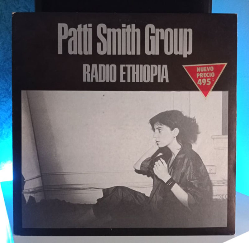 Patti Smith Group Radio Ethiopia disco